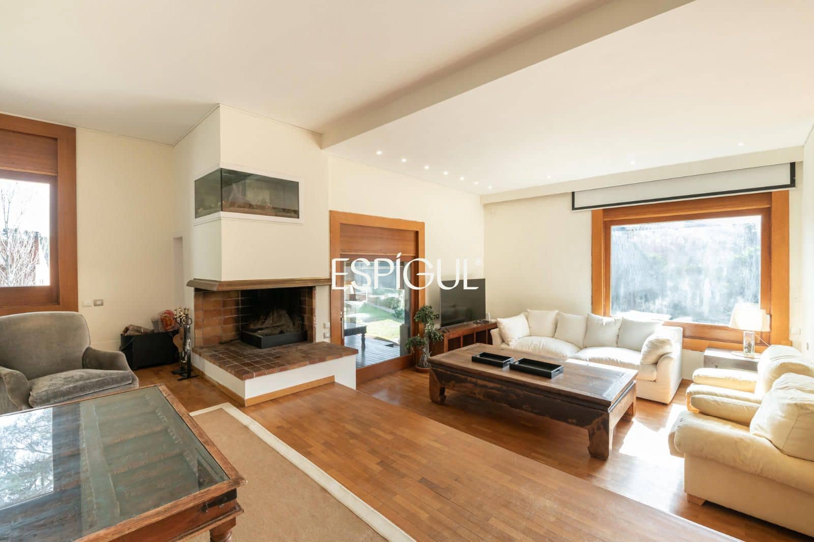 6 Zimmer Villa zu verkaufen in Sant Cugat del Valles mit Pool - 2.200.000 € (Ref: 10016144)