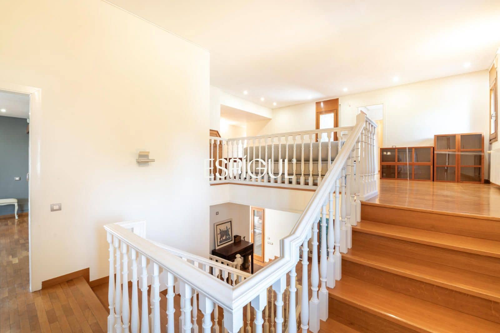6 Zimmer Villa zu verkaufen in Sant Cugat del Valles mit Pool - 2.200.000 € (Ref: 10016144)