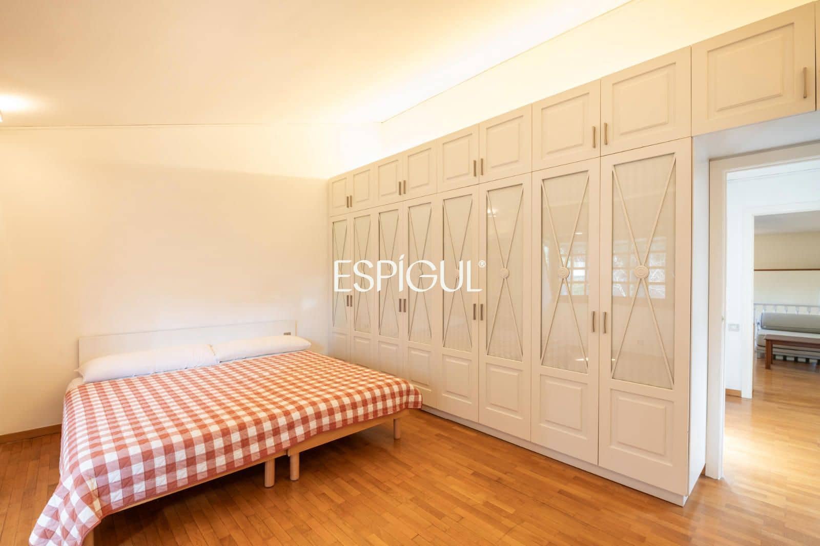 6 Zimmer Villa zu verkaufen in Sant Cugat del Valles mit Pool - 2.200.000 € (Ref: 10016144)