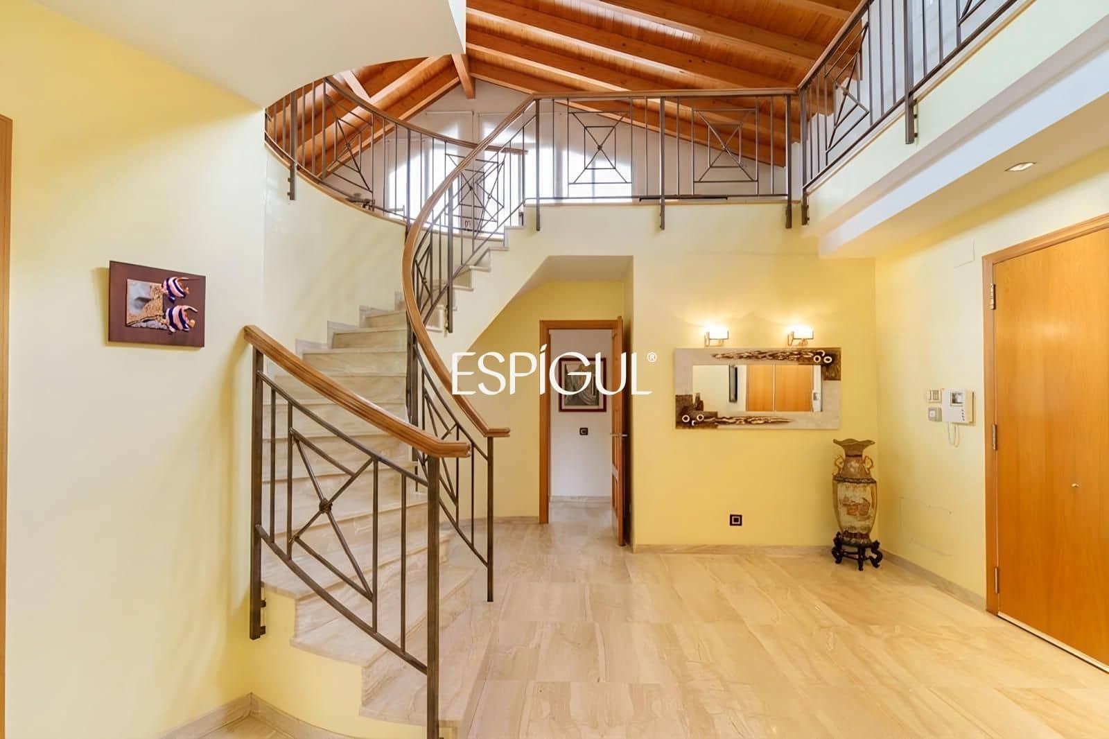 Chalet de 5 habitaciones en Sant Cugat del Vallès en venta con piscina garaje - 1.245.000 € (Ref: 10016145)