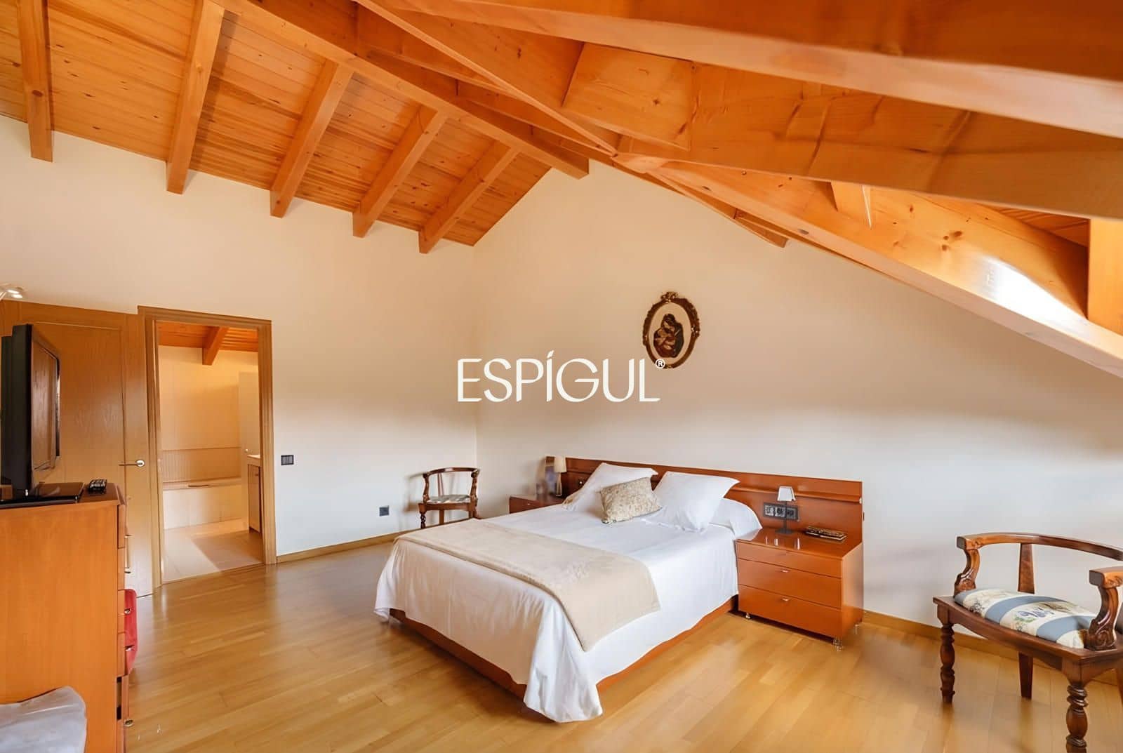 Chalet de 5 habitaciones en Sant Cugat del Vallès en venta con piscina garaje - 1.245.000 € (Ref: 10016145)