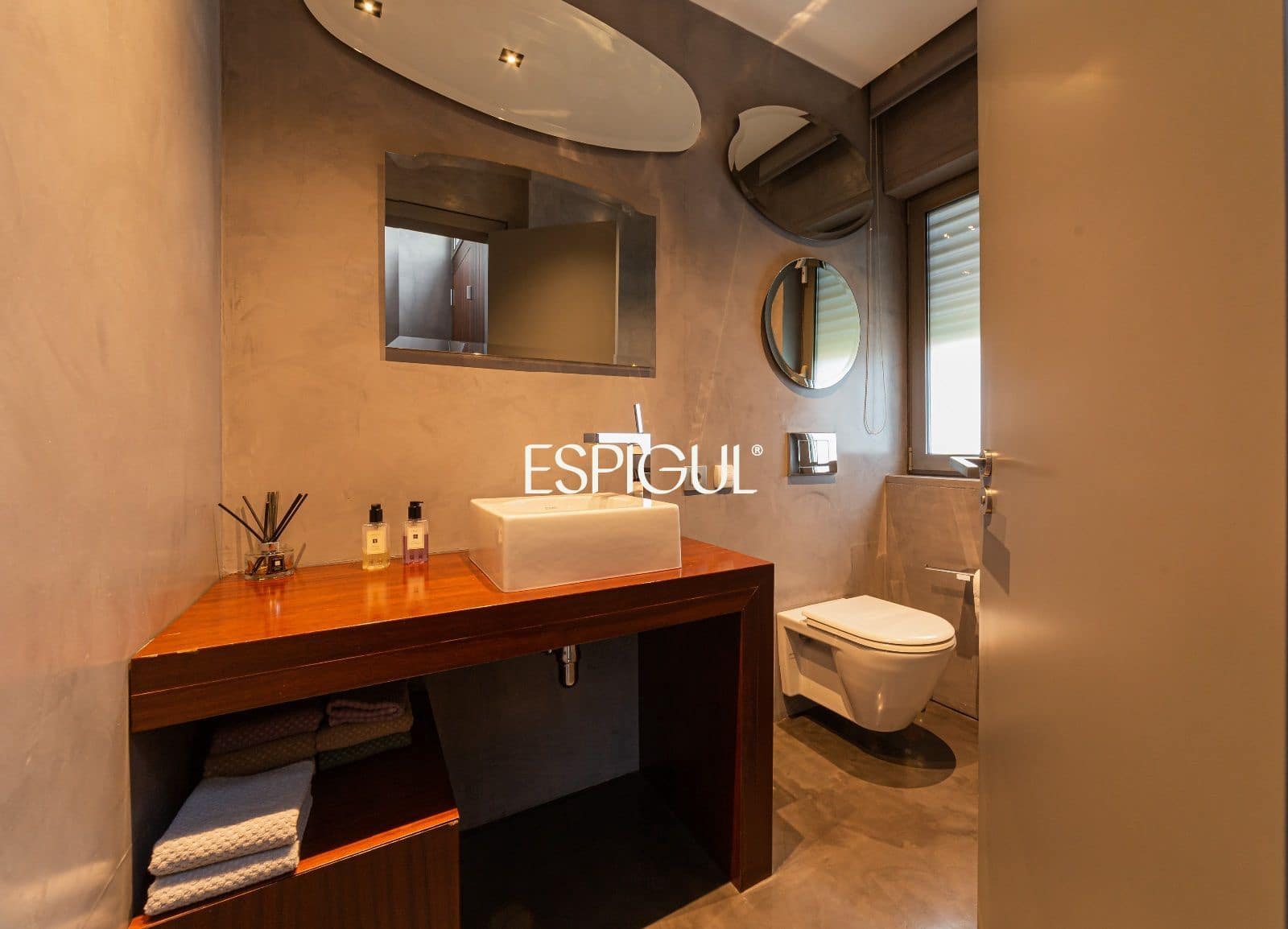 6 bedroom Villa for sale in Sant Cugat del Valles with pool garage - € 2,899,000 (Ref: 10016147)