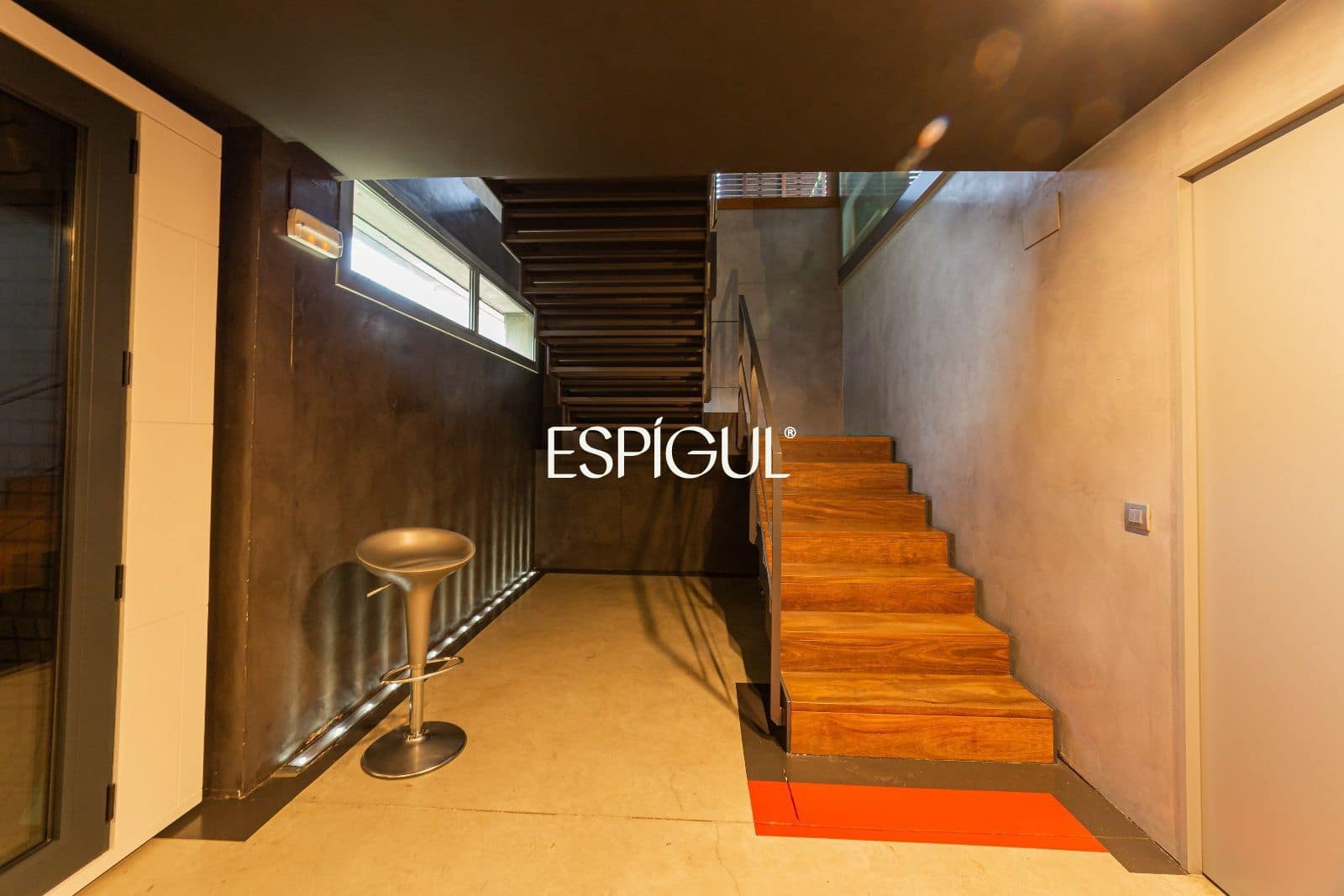 6 bedroom Villa for sale in Sant Cugat del Valles with pool garage - € 2,899,000 (Ref: 10016147)