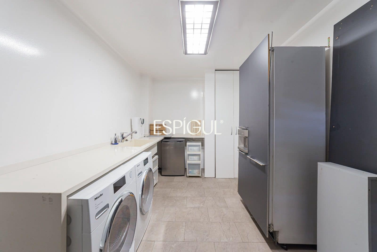 6 bedroom Villa for sale in Sant Cugat del Valles with pool garage - € 2,899,000 (Ref: 10016147)