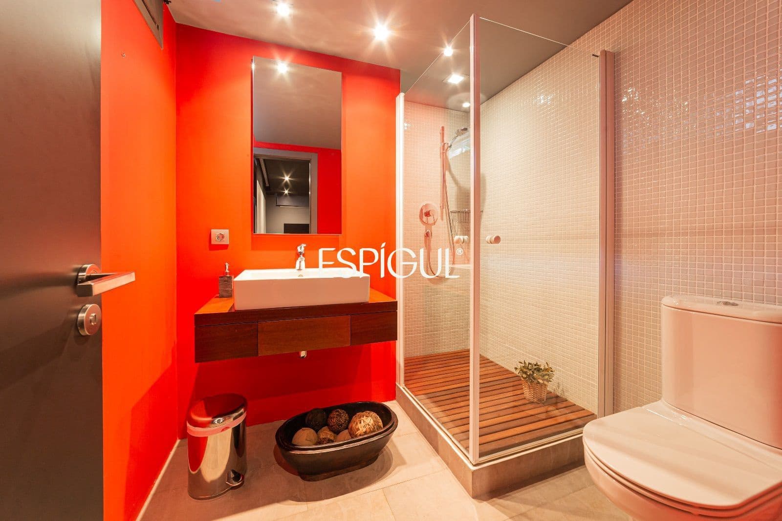 6 bedroom Villa for sale in Sant Cugat del Valles with pool garage - € 2,899,000 (Ref: 10016147)