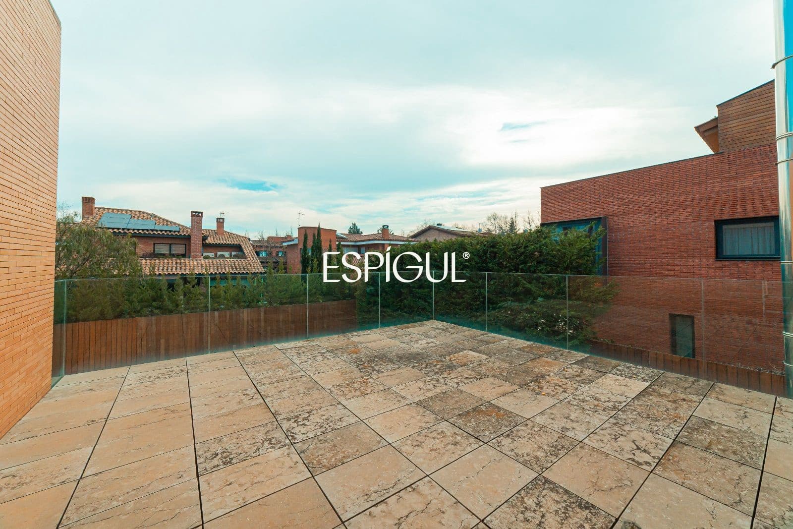 6 bedroom Villa for sale in Sant Cugat del Valles with pool garage - € 2,899,000 (Ref: 10016147)