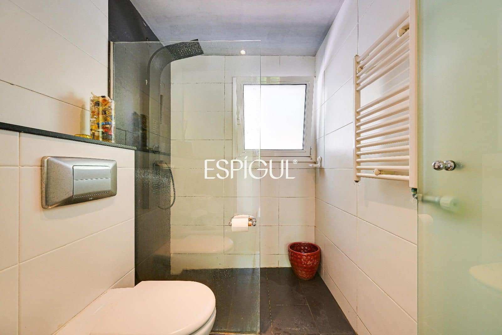 5 bedroom Villa for sale in Bellaterra - € 880,000 (Ref: 10035799)