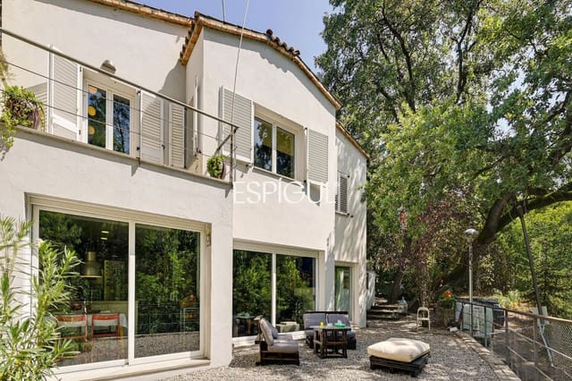5 makuuhuone Huvila myytävänä paikassa Bellaterra, Cerdanyola del Vallès - 880 000 € (Ref: 10035799)
