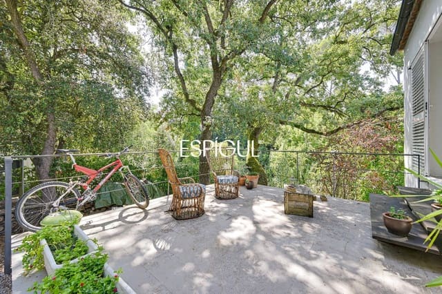 5 makuuhuone Huvila myytävänä paikassa Bellaterra, Cerdanyola del Vallès - 880 000 € (Ref: 10035799)