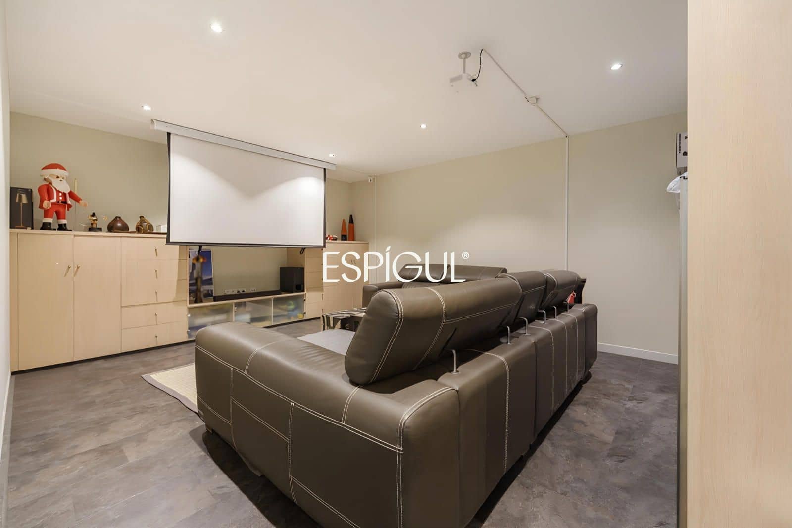 3 slaapkamer Villa te koop in La Floresta met zwembad garage - € 910.000 (Ref: 10085019)