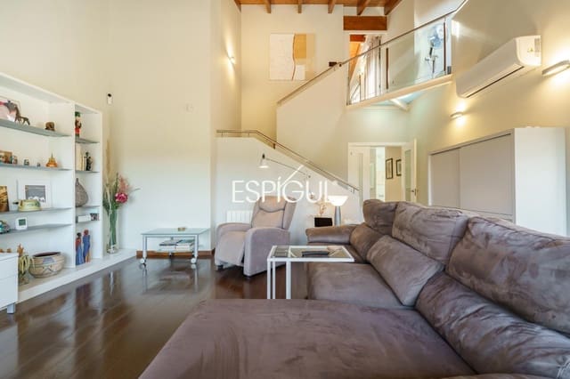 3 slaapkamer Villa te koop in La Floresta, Sant Cugat del Vallès met zwembad garage - € 910.000 (Ref: 10085019)