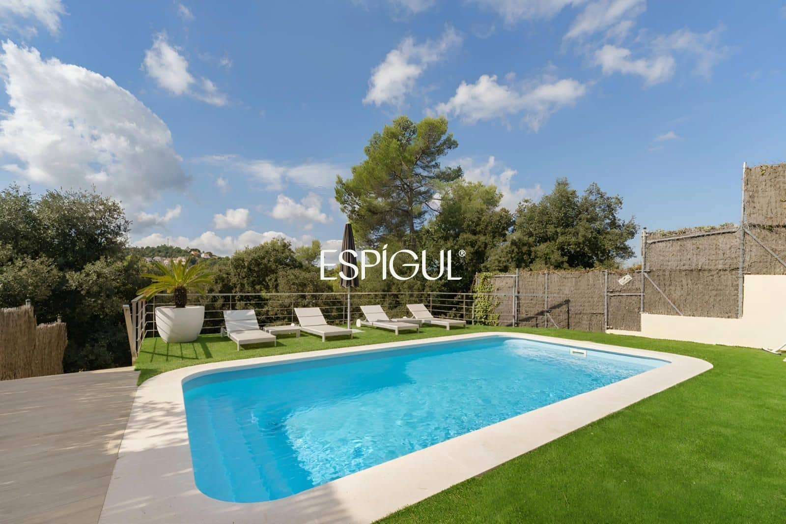 3 slaapkamer Villa te koop in La Floresta met zwembad garage - € 910.000 (Ref: 10085019)