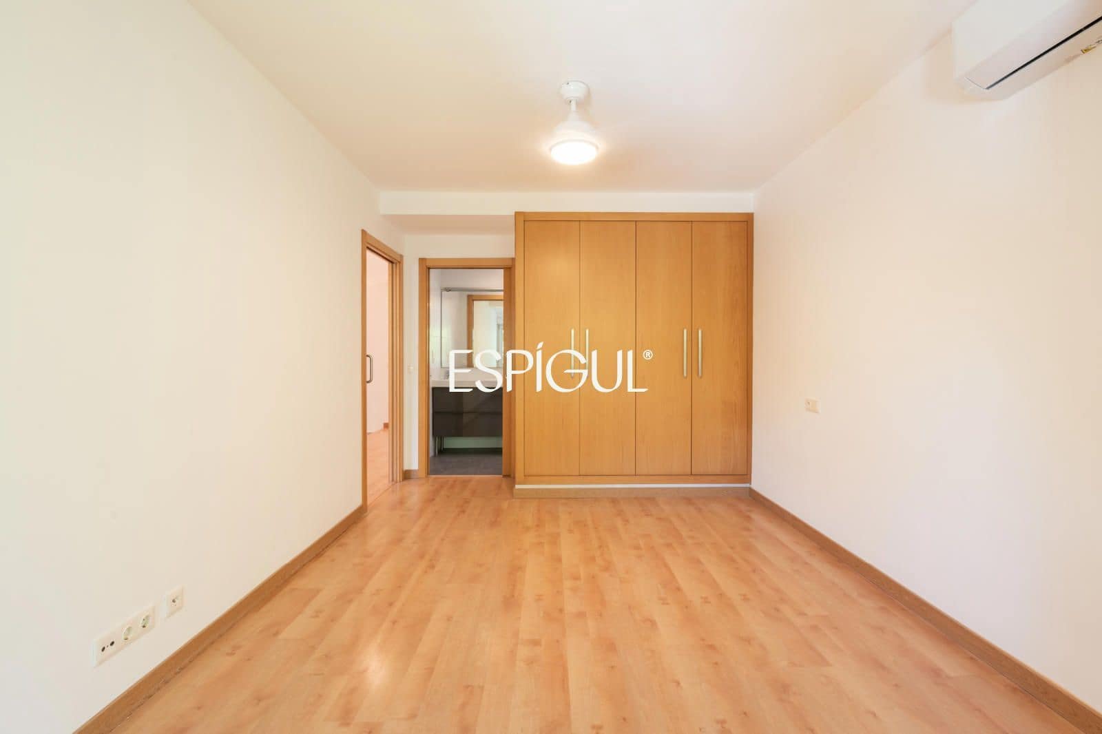 4 sovrum Villa till salu i Sant Cugat del Valles med pool - 1 165 000 € (Ref: 10088667)