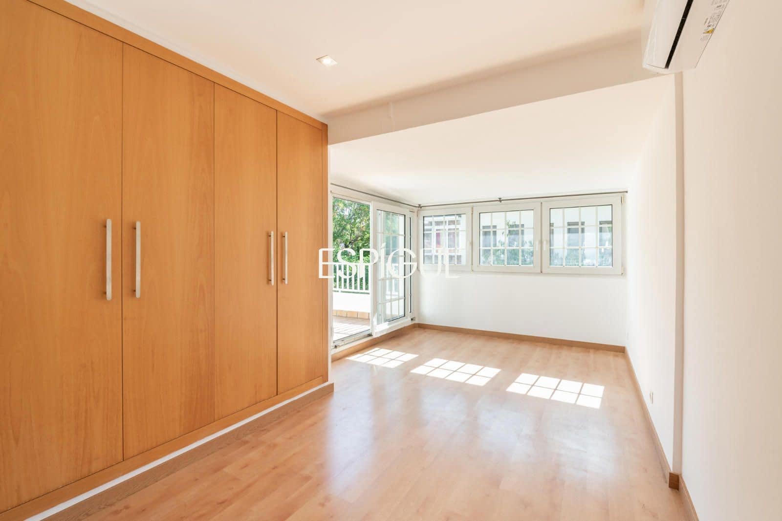 4 sovrum Villa till salu i Sant Cugat del Valles med pool - 1 165 000 € (Ref: 10088667)