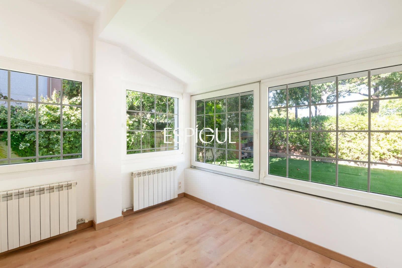 4 sovrum Villa till salu i Sant Cugat del Valles med pool - 1 165 000 € (Ref: 10088667)