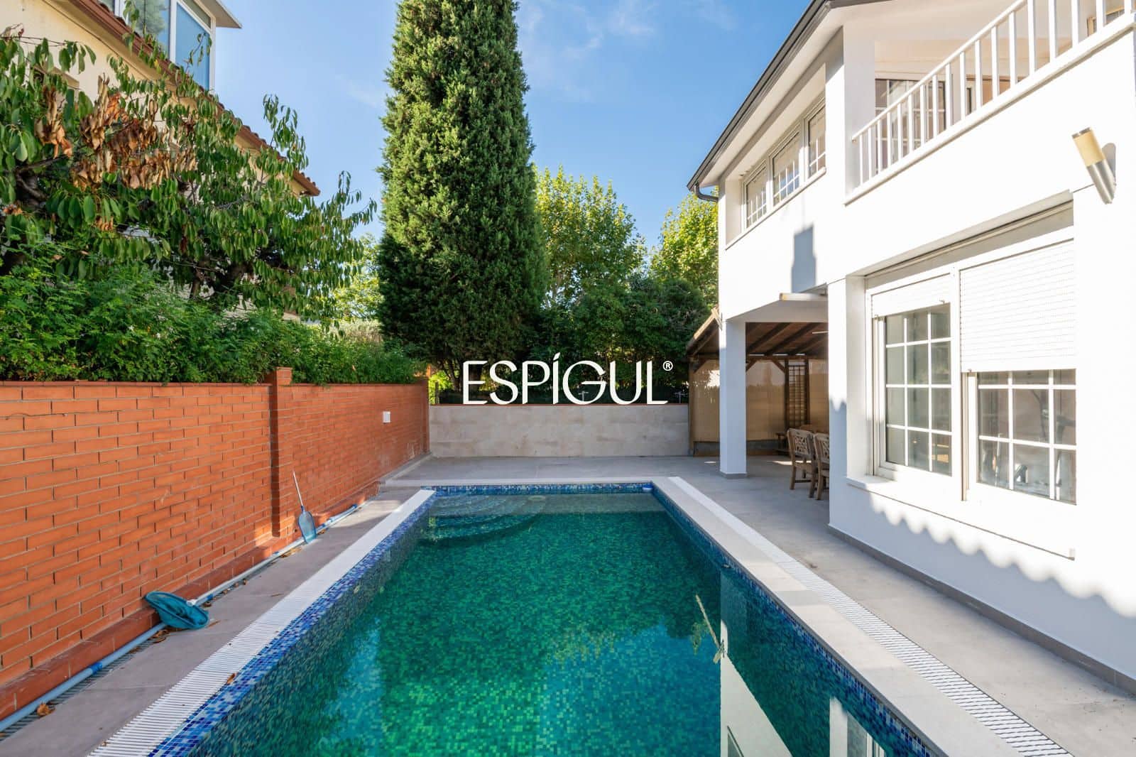 4 sovrum Villa till salu i Sant Cugat del Valles med pool - 1 165 000 € (Ref: 10088667)