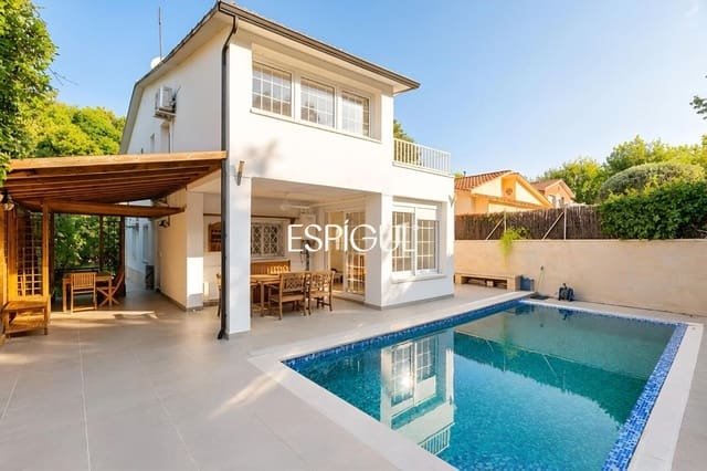 4 sovrum Villa till salu i Sant Cugat del Vallès med pool - 1 165 000 € (Ref: 10088667)