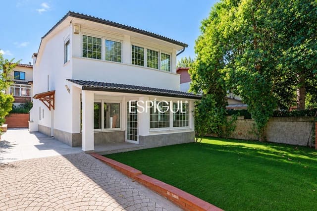 4 sovrum Villa till salu i Sant Cugat del Vallès med pool - 1 165 000 € (Ref: 10088667)
