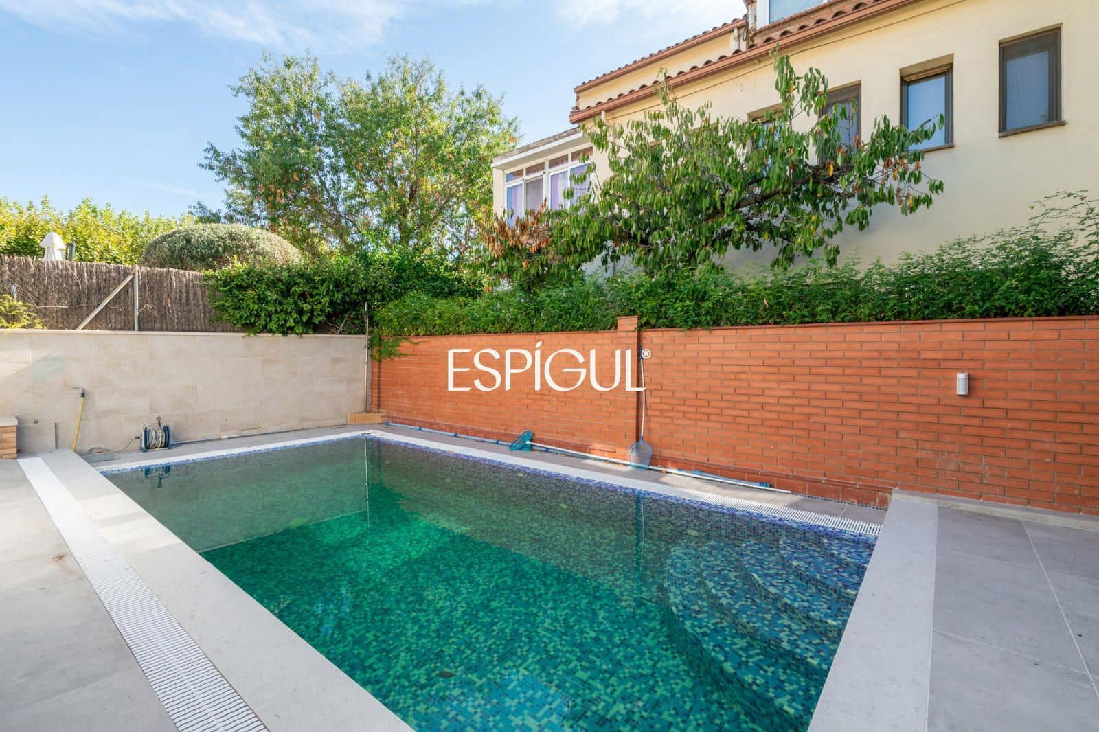 4 sovrum Villa till salu i Sant Cugat del Valles med pool - 1 165 000 € (Ref: 10088667)