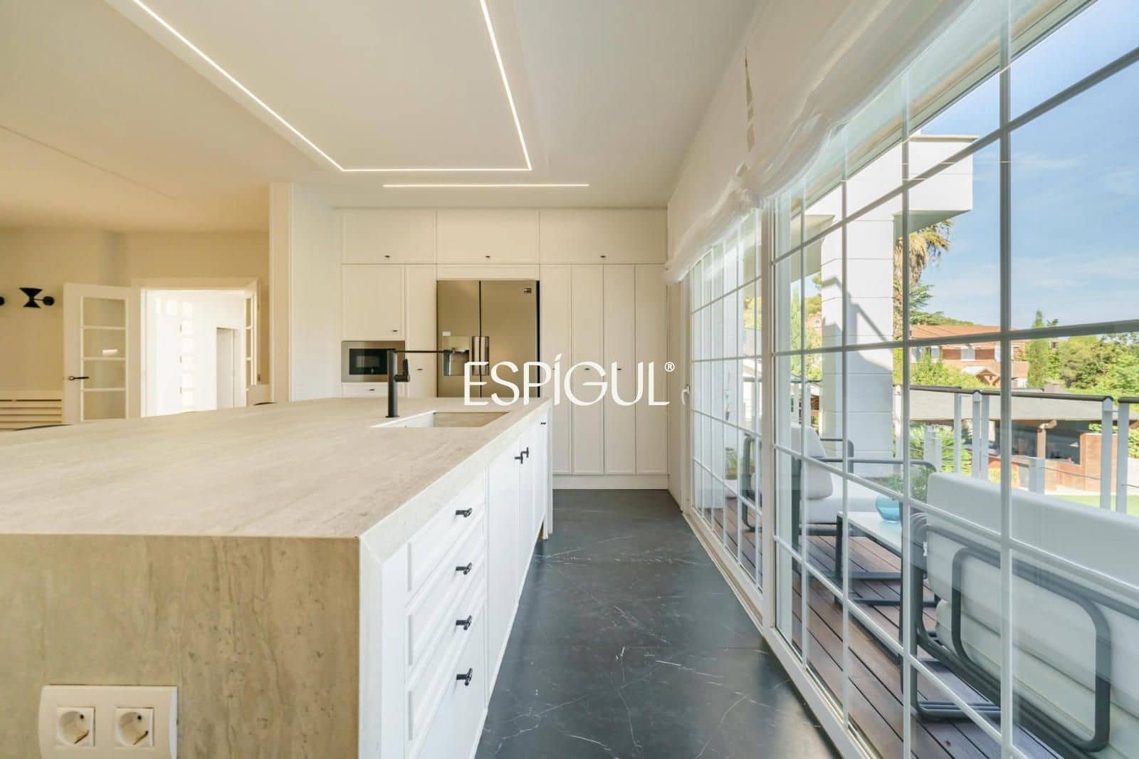 7 sovrum Villa till salu i Valldoreix med pool garage - 3 095 000 € (Ref: 10103520)