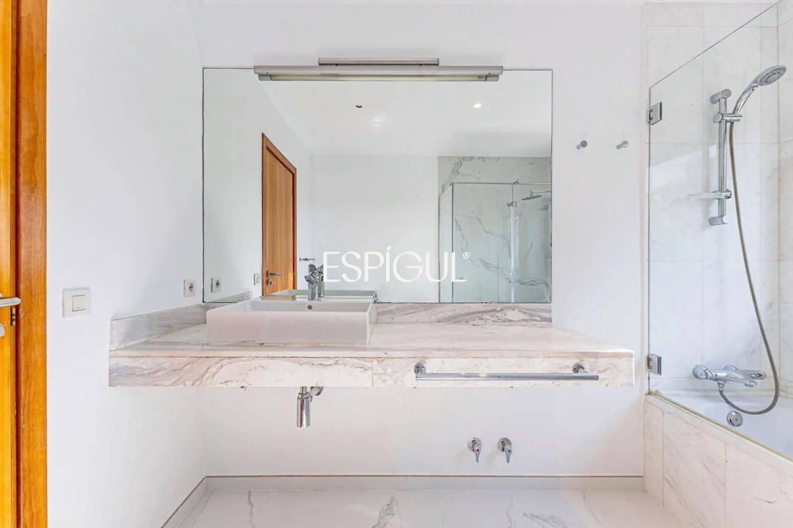 4 bedroom Villa for sale in Valldoreix with pool garage - € 1,840,000 (Ref: 10154319)