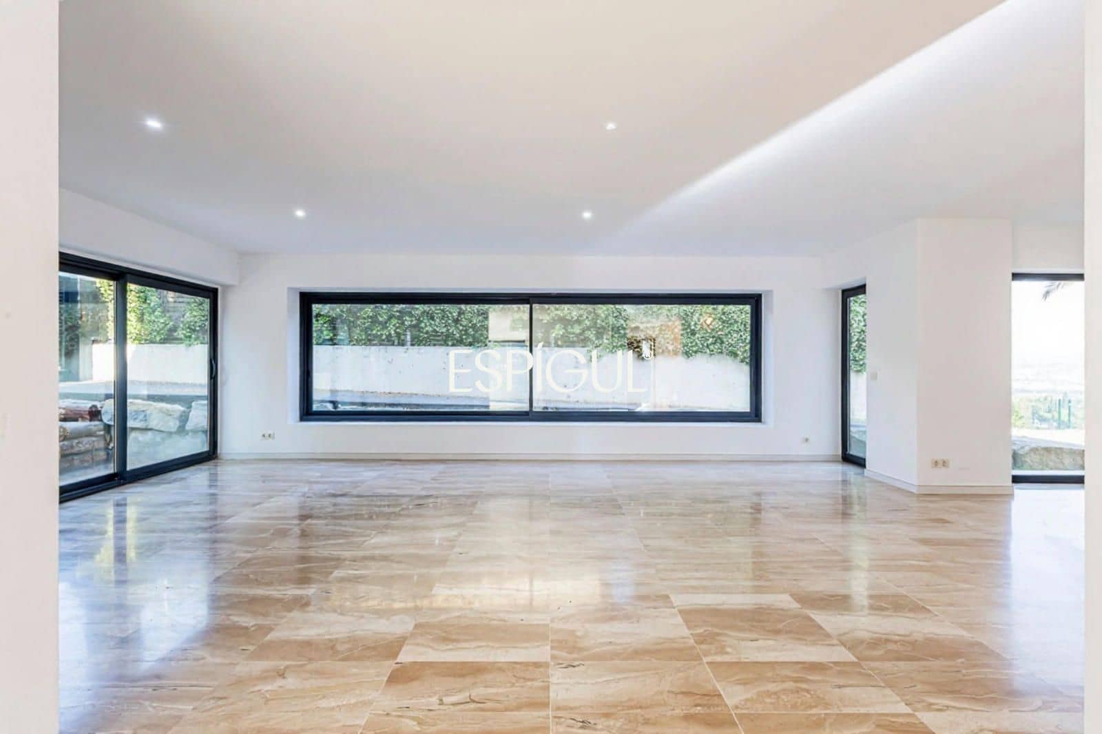 4 bedroom Villa for sale in Valldoreix with pool garage - € 1,840,000 (Ref: 10154319)