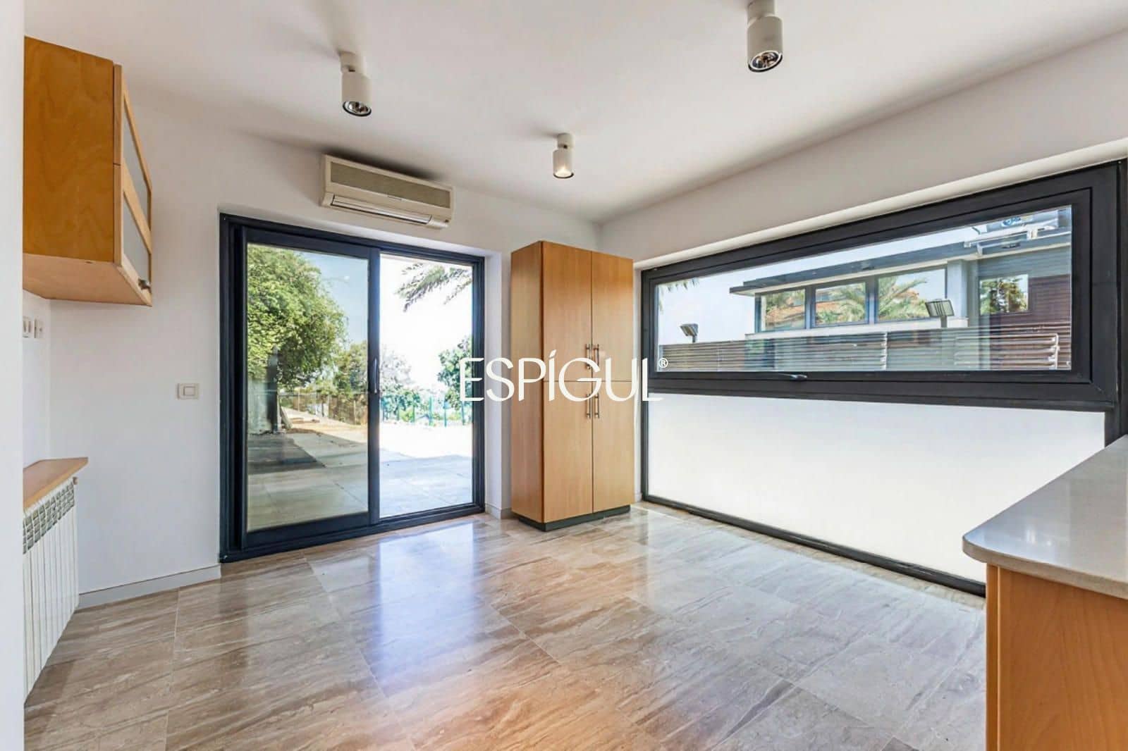 4 bedroom Villa for sale in Valldoreix with pool garage - € 1,840,000 (Ref: 10154319)
