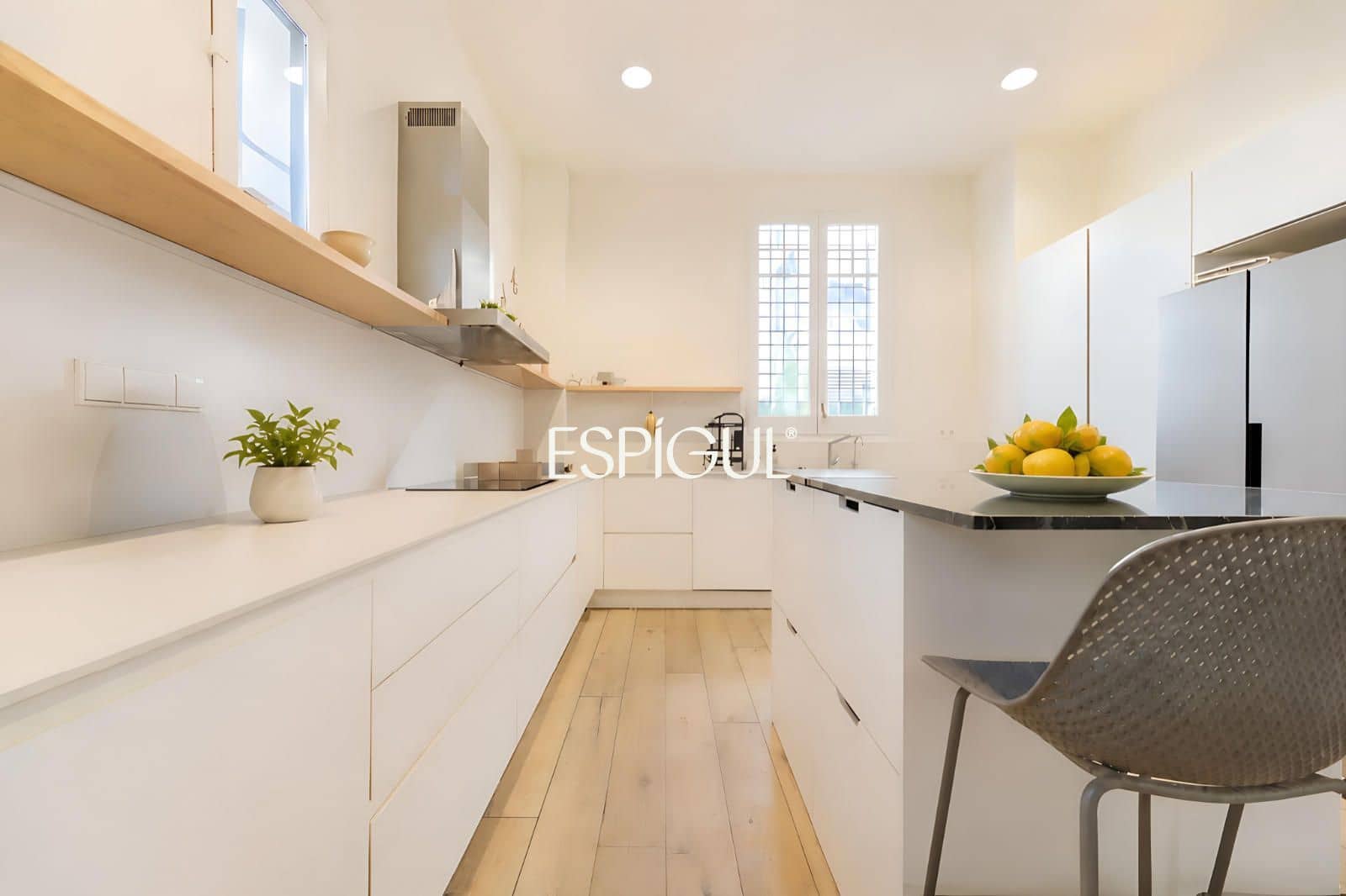 6 soverom Villa til salgs i Sant Cugat del Valles med svømmebasseng garasje - € 3 400 000 (Ref: 10158115)