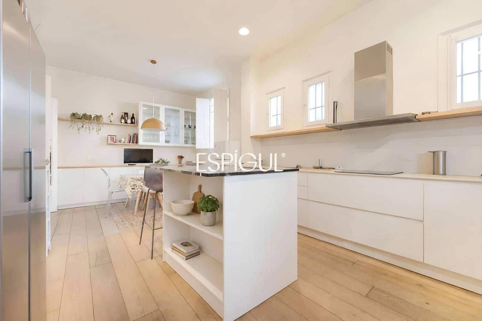 6 soverom Villa til salgs i Sant Cugat del Valles med svømmebasseng garasje - € 3 400 000 (Ref: 10158115)