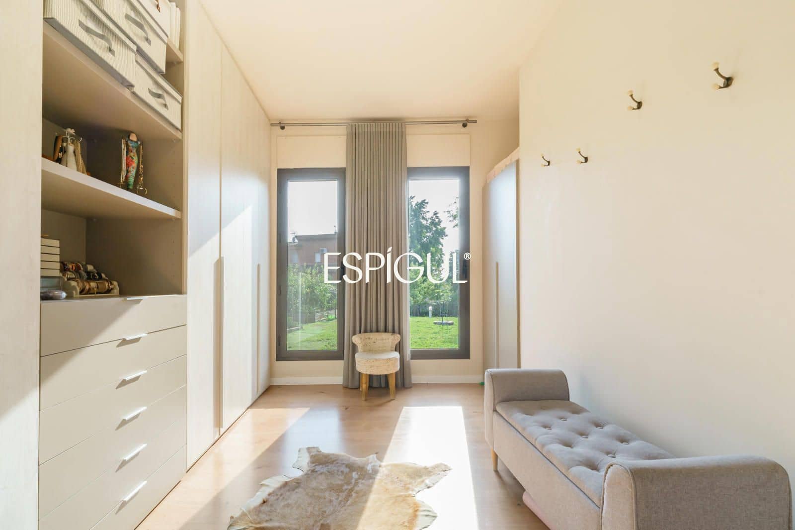 4 Zimmer Villa zu verkaufen in Bellaterra mit Garage - 1.600.000 € (Ref: 10165557)
