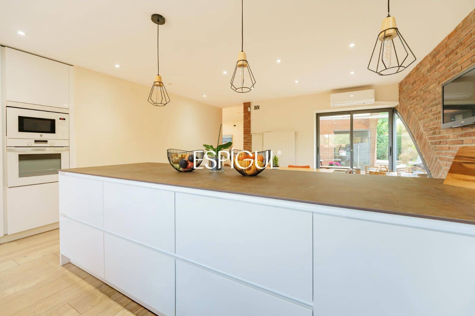 4 Zimmer Villa zu verkaufen in Bellaterra mit Garage - 1.600.000 € (Ref: 10165557)
