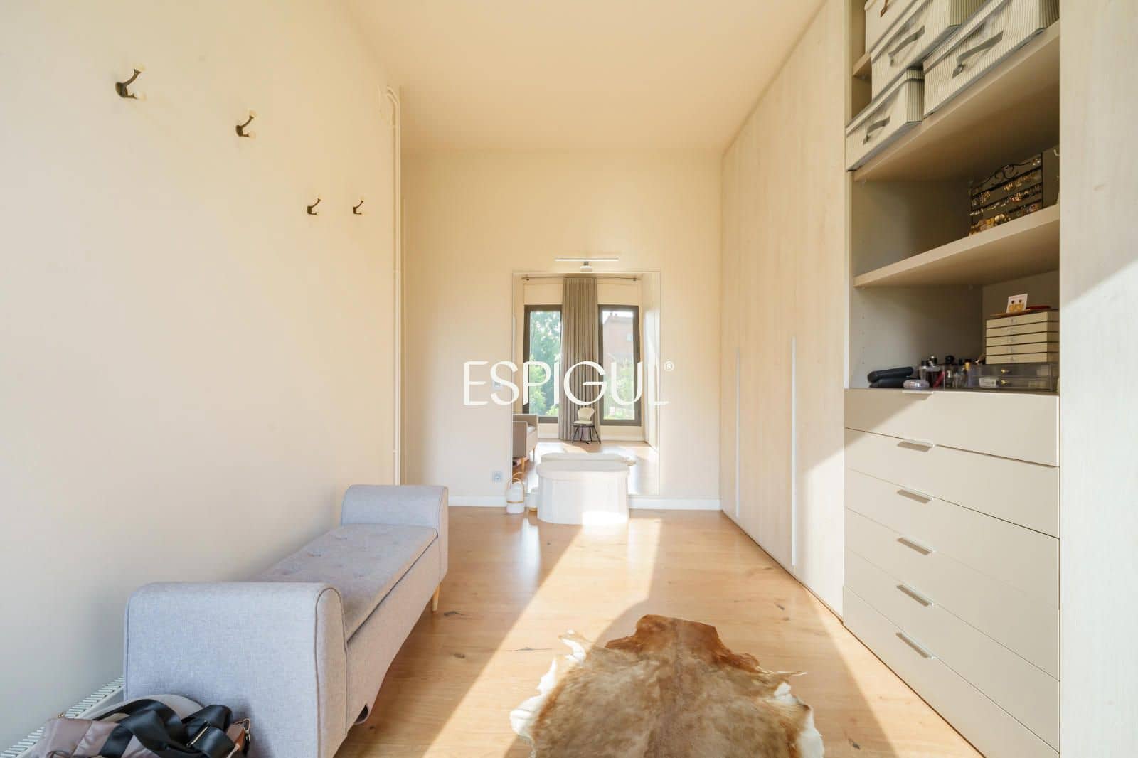4 Zimmer Villa zu verkaufen in Bellaterra mit Garage - 1.600.000 € (Ref: 10165557)