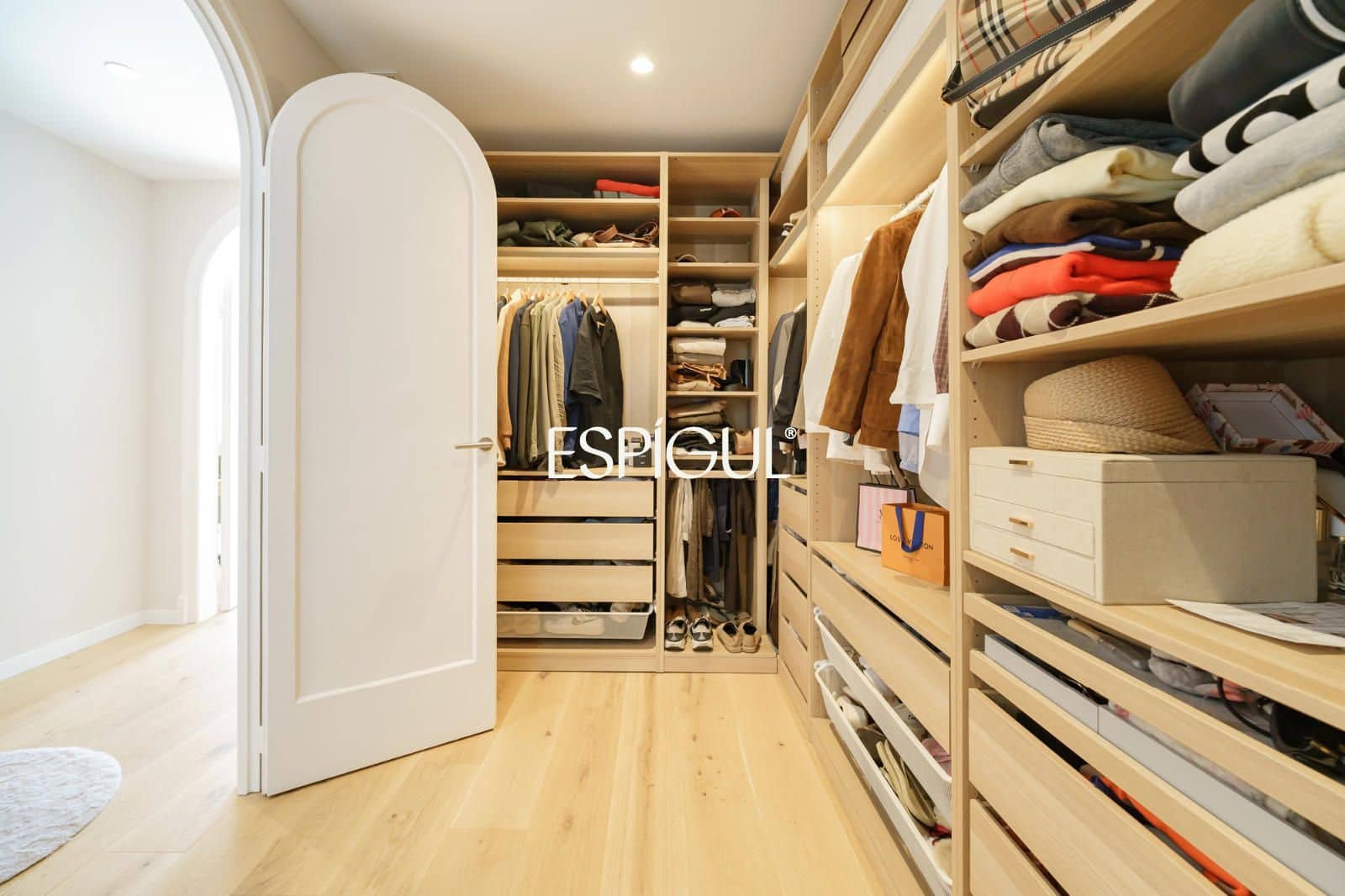 4 sovrum Villa till salu i Sabadell med pool garage - 1 150 000 € (Ref: 10172749)
