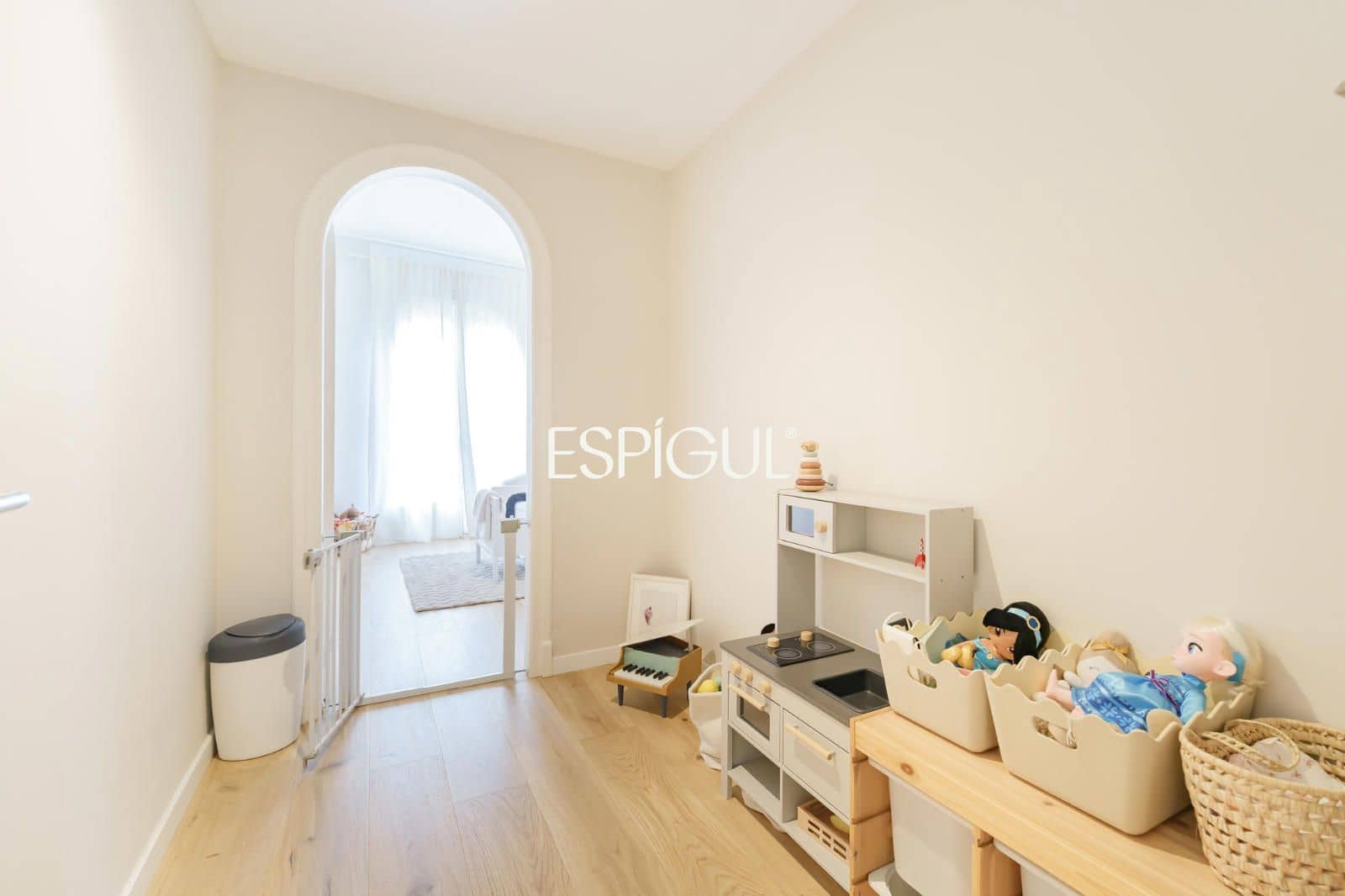 4 sovrum Villa till salu i Sabadell med pool garage - 1 150 000 € (Ref: 10172749)