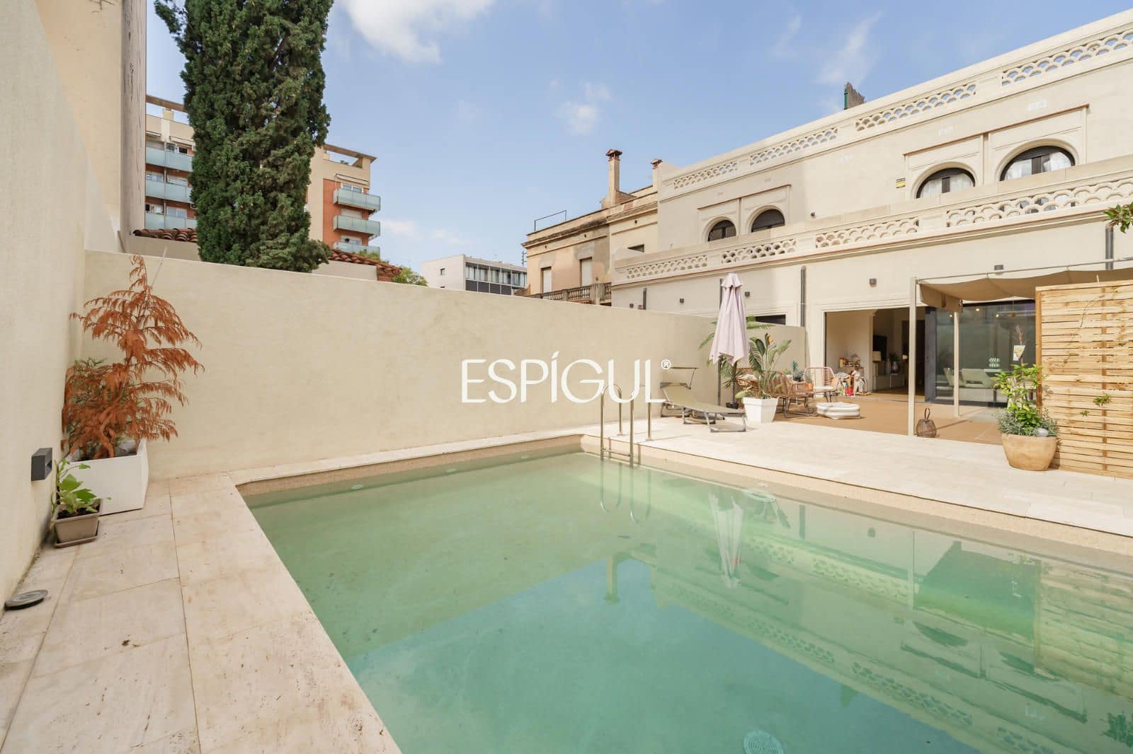 4 sovrum Villa till salu i Sabadell med pool garage - 1 150 000 € (Ref: 10172749)