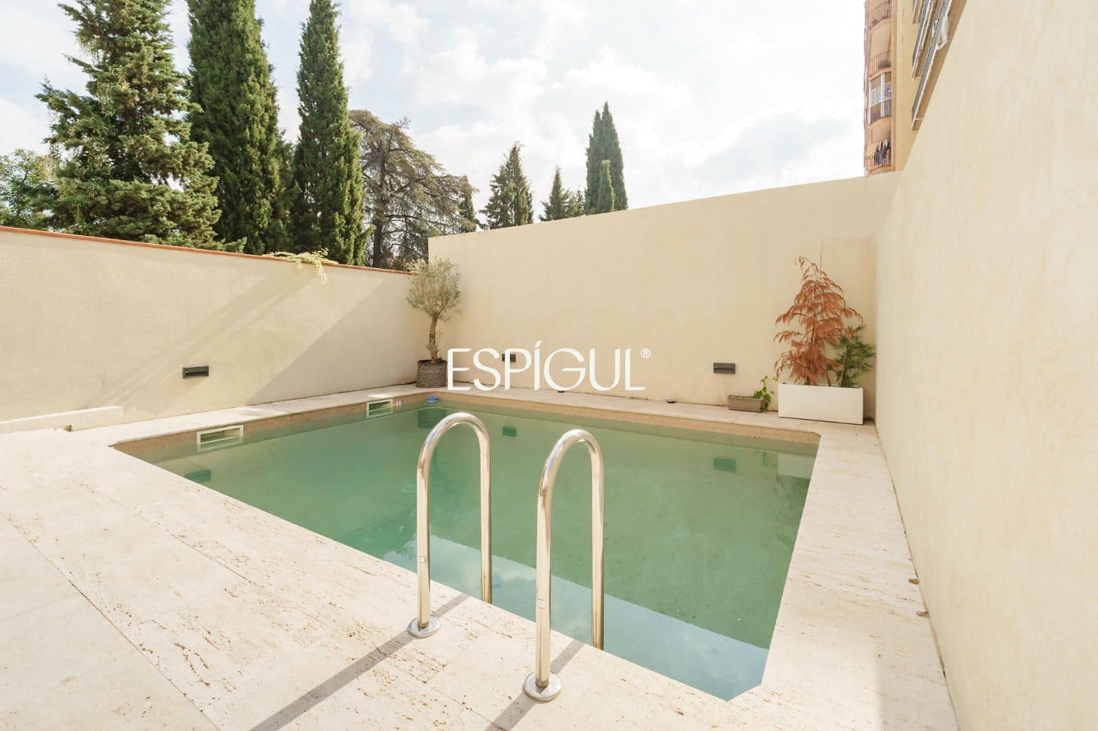 4 sovrum Villa till salu i Sabadell med pool garage - 1 150 000 € (Ref: 10172749)