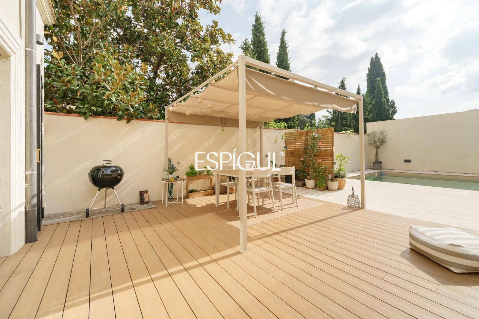 4 sovrum Villa till salu i Sabadell med pool garage - 1 150 000 € (Ref: 10172749)