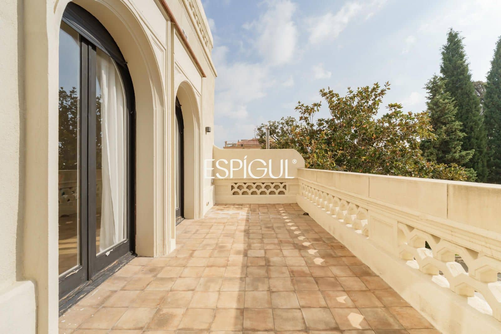 4 sovrum Villa till salu i Sabadell med pool garage - 1 150 000 € (Ref: 10172749)