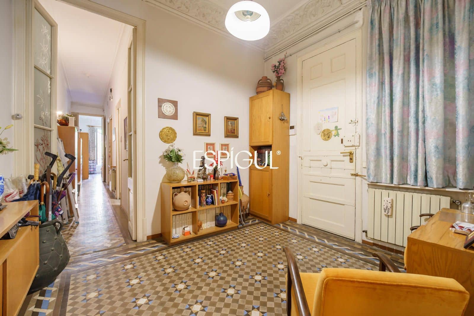 4 bedroom Flat for sale in Barcelona city - € 800,000 (Ref: 10016433)