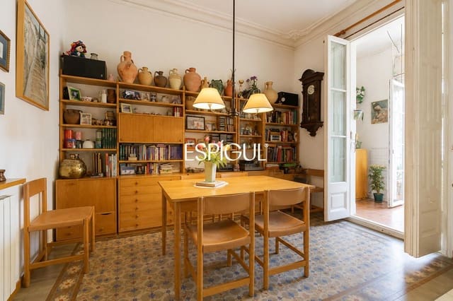 4 chambre Appartement à vendre à La Dreta de L'Eixample, Barcelone ville - 800 000 € (Ref: 10016433)