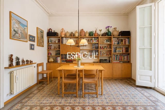 4 chambre Appartement à vendre à La Dreta de L'Eixample, Barcelone ville - 800 000 € (Ref: 10016433)