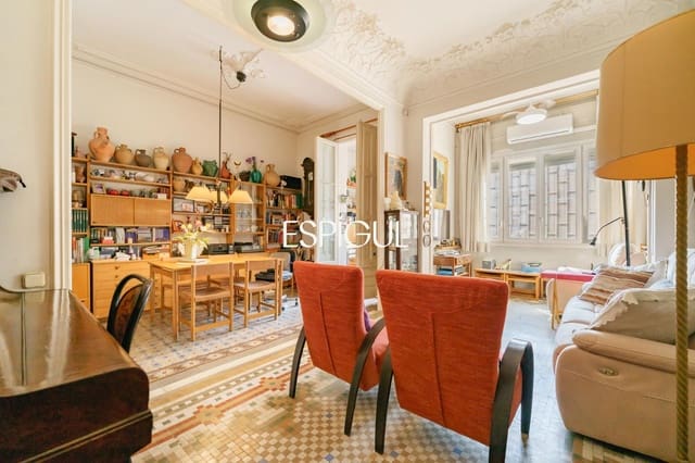 4 chambre Appartement à vendre à La Dreta de L'Eixample, Barcelone ville - 800 000 € (Ref: 10016433)