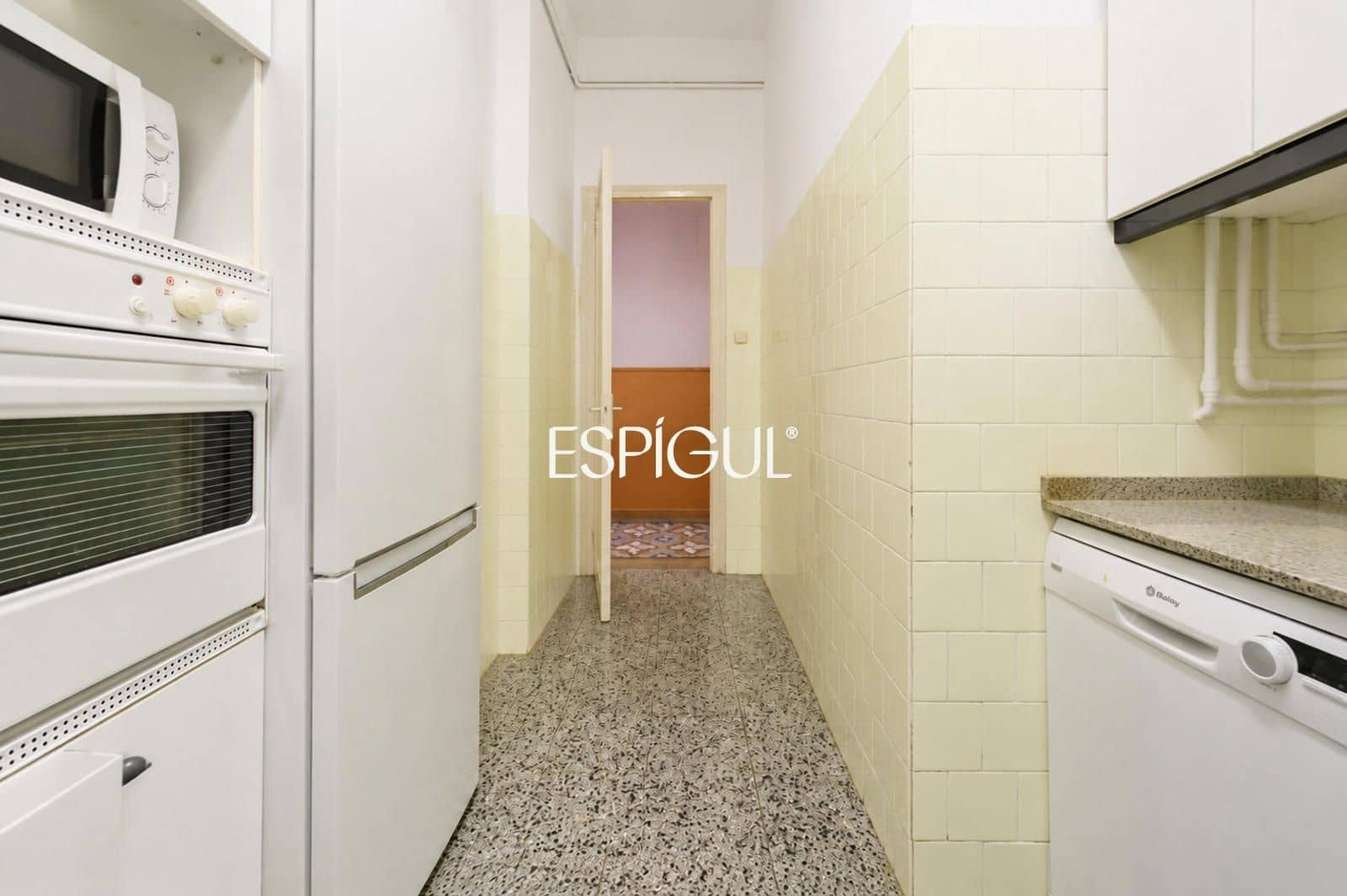 4 bedroom Flat for sale in Barcelona city - € 800,000 (Ref: 10016433)