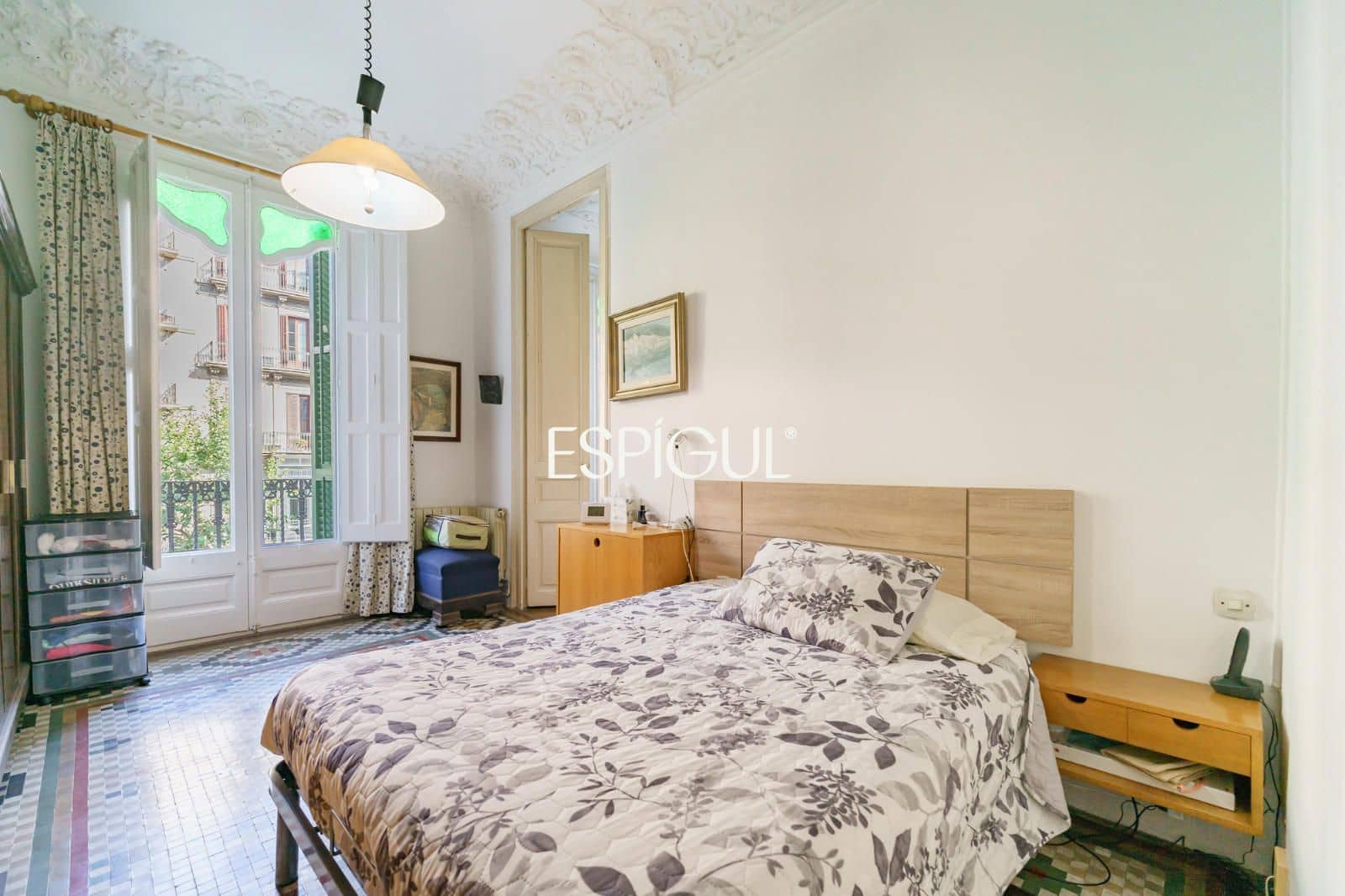 4 bedroom Flat for sale in Barcelona city - € 800,000 (Ref: 10016433)