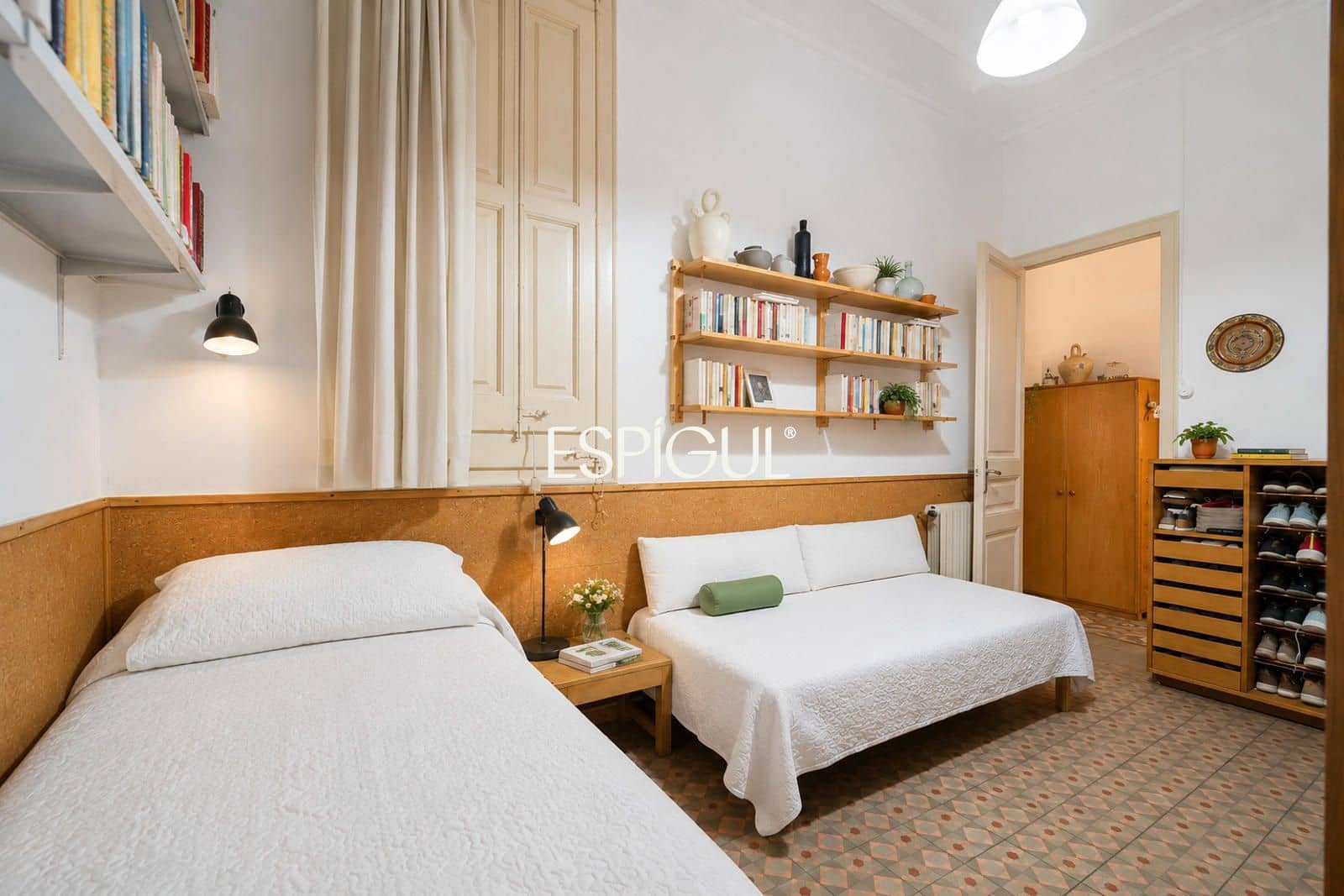 4 bedroom Flat for sale in Barcelona city - € 800,000 (Ref: 10016433)