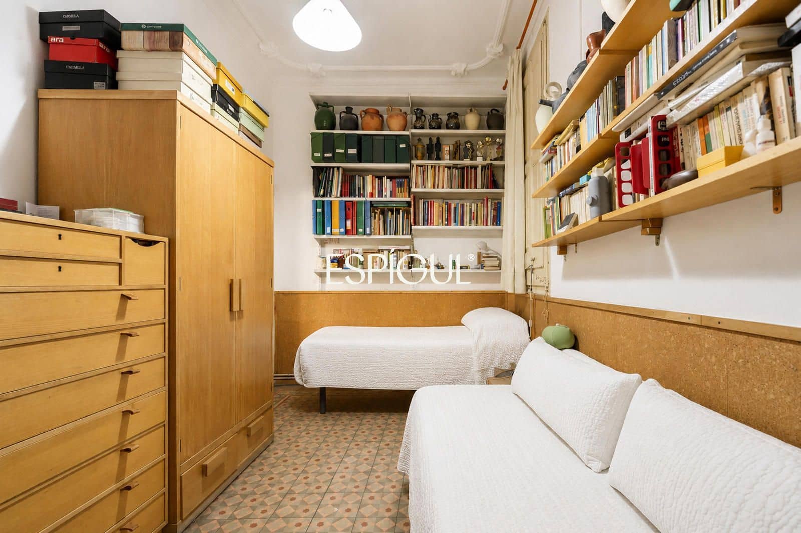 4 bedroom Flat for sale in Barcelona city - € 800,000 (Ref: 10016433)