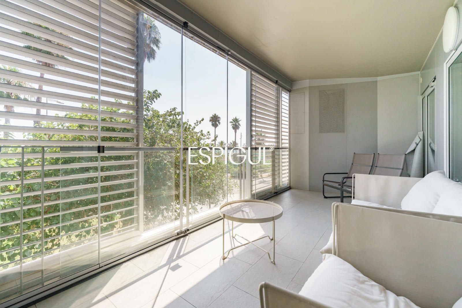 2 chambre Penthouse à vendre à Barcelone ville avec piscine - 885 000 € (Ref: 10016434)