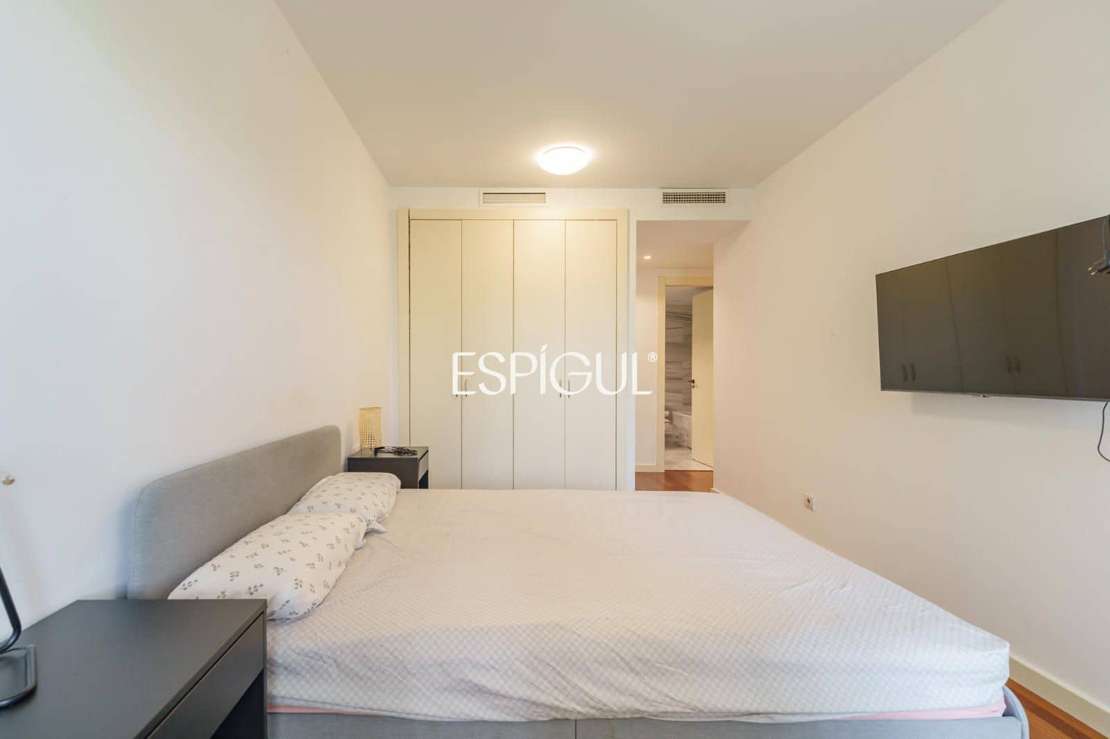 2 chambre Penthouse à vendre à Barcelone ville avec piscine - 885 000 € (Ref: 10016434)