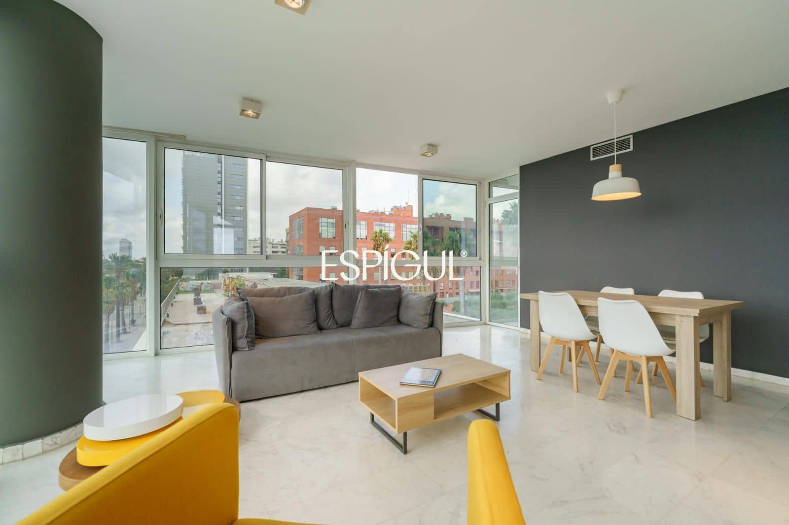 Piso de 3 habitaciones en Barcelona ciudad en venta con garaje - 1.050.000 € (Ref: 10016435)