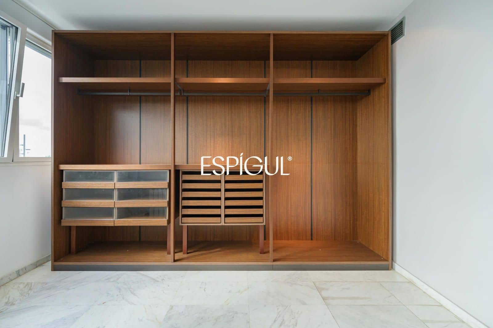 Piso de 3 habitaciones en Barcelona ciudad en venta con garaje - 1.050.000 € (Ref: 10016435)